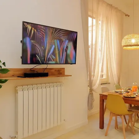 Flatinrome Trastevere 2 - Jacuzzi In Trastevere Appartement Rome